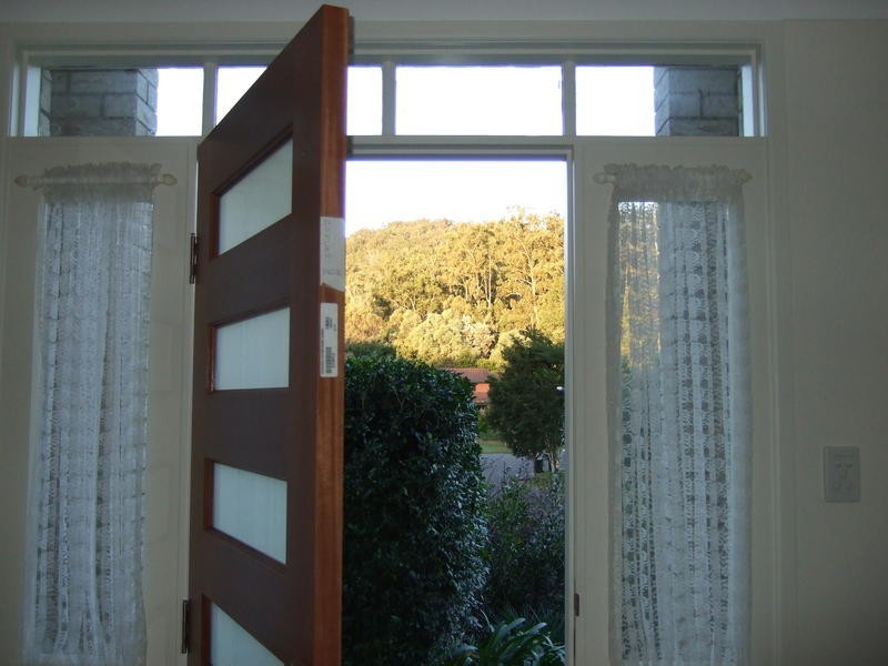 28 Tangmere Street, Chapel Hill QLD 4069